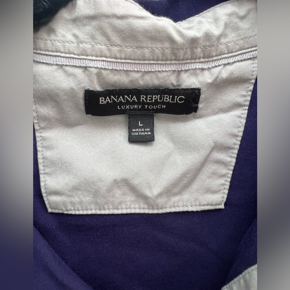 Bundle of two Banana Republic blue and white size large casual shirts - Picture 3 of 7